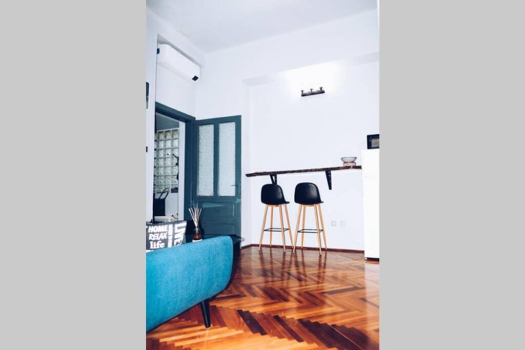 ☆Modern High Ceiling Apartment - Heart Of The City Oradea Eksteriør bilde